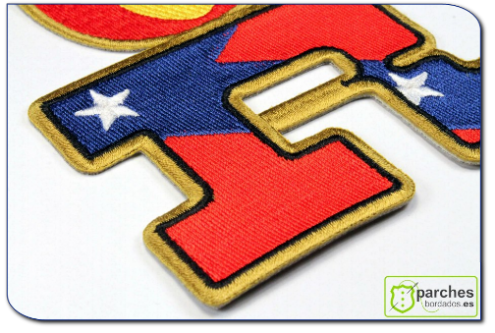 letras bordadas